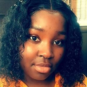 Meet your Posher, Ashlee